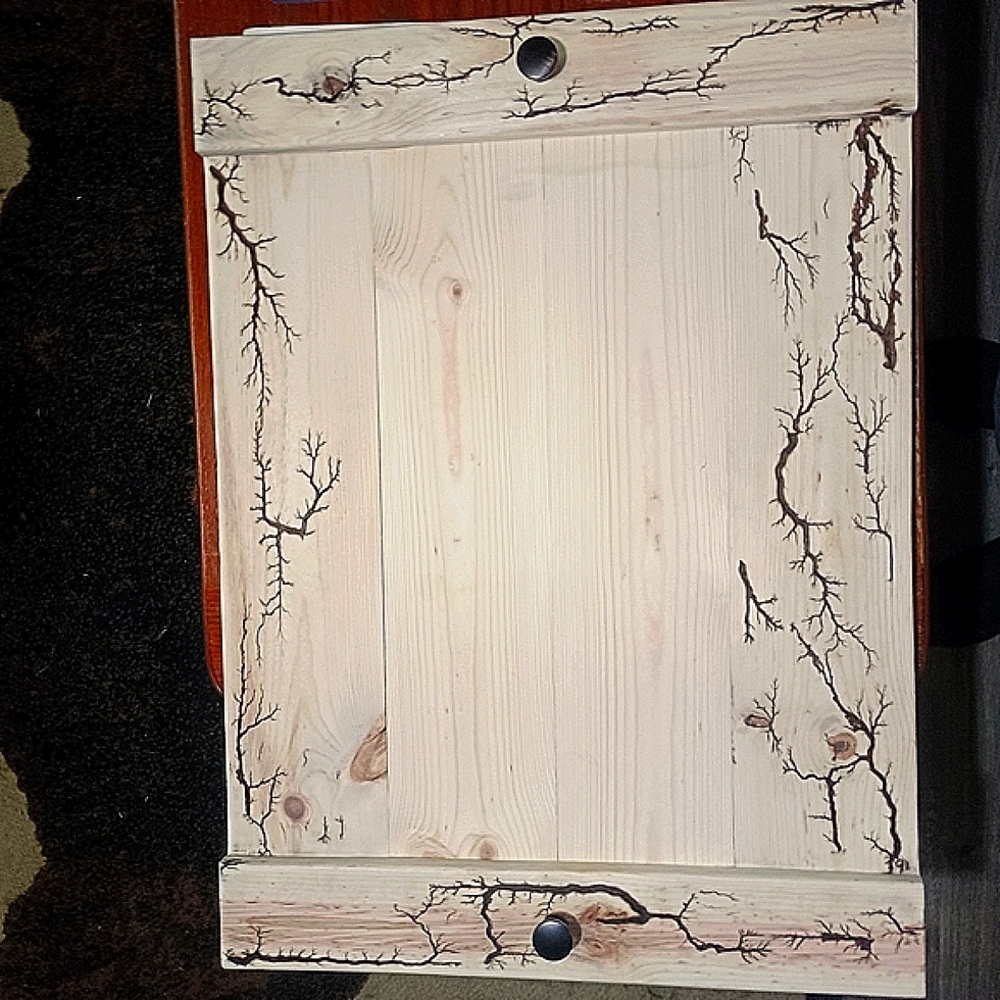 Stovetop Noodle Xtra Counter space Lichtenberg Fractal Burns